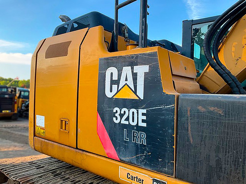Excavadora Caterpillar Modelo 320e Lrr Año 2013
