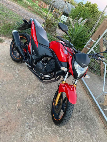 Imagem 2 de 3 de Honda Cb 300