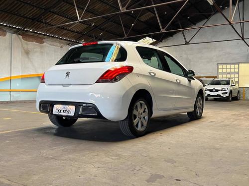 Imagen 10 de 21 de Peugeot 308 2017 1.6 Active