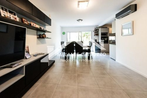 Imagen 3 de 14 de Venta De Triplex 3 Ambientes Con Patio - Ciudad Jardin