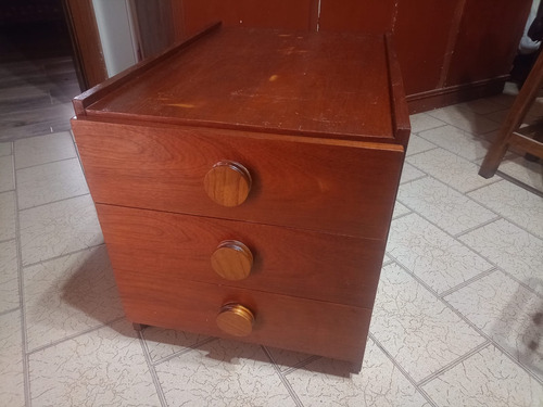 Cómoda Cajonera 3 Cajones Súper Amplios Marrón (Usado)
