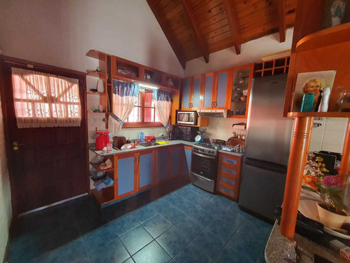 Imagen 5 de 18 de Padre Claret - Colanchanga 5100 - Casa 4 Dormitorios En Venta