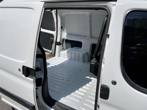 Peugeot Partner FurgãO 1.6 800kg Flex 5p