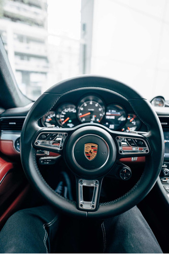 Imagen 8 de 20 de Porsche 911 2018 3.0 Carrera 4s 420cv Automática