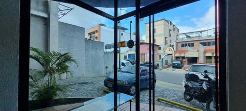 Imagen 4 de 20 de Vendo Edificio 842m2 Prados Del Este 2261