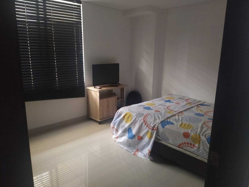 Imagen 13 de 21 de Venta De Apartamento El Refugio, Sur De Cali, 4540.