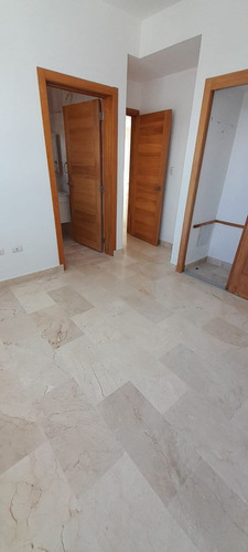 Penthouse En Evaristo Morales