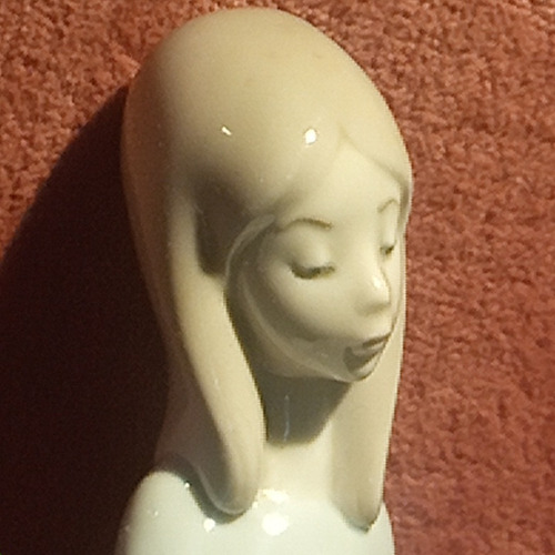 Figura De Porcelana Lladro Estatuilla Virgen Niña Antigua (Usado)
