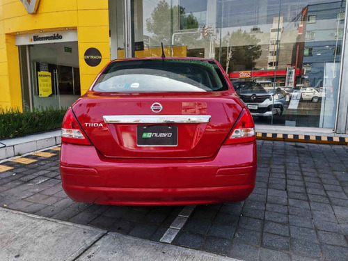 Imagen 4 de 15 de Nissan Tiida 2012 4p Sedan Comfort 6vel A/a
