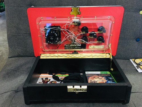 Mortal Kombat Fight Stick Control Arcade Xbox 360 (Usado)