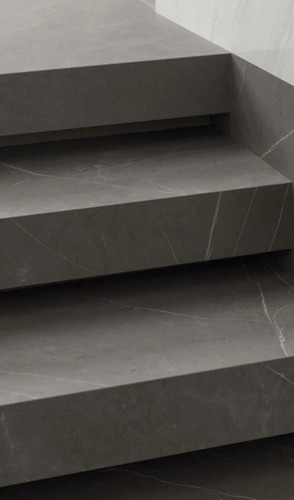 Xtone Liem Grey