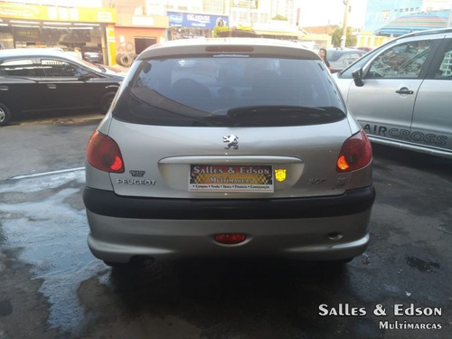Peugeot 206 Presence 1.4 Flex 2006/2007
