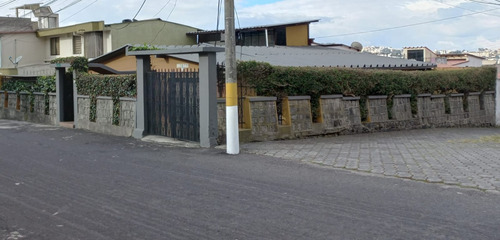 Imagen 1 de 16 de Encantadora Casa Con Jardín Y Porche, Planta Baja, Cerca Del Parque Inglés, Agencia Nacional De Tránsito, Cooperativa Andalucía, Cooperativa Alianza Del Valle, Iess Dispensario, Mercado Andalucía,