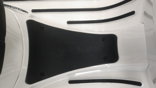 Imagen 15 de 22 de Vespa Gts 300 Racing Sixties -palermo Bikes-