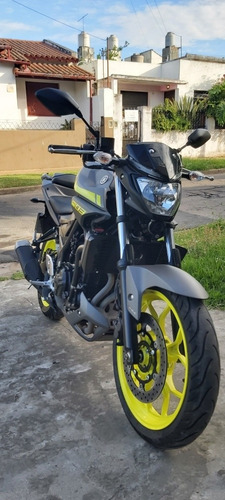 Imagen 2 de 9 de Yamaha Mt 03