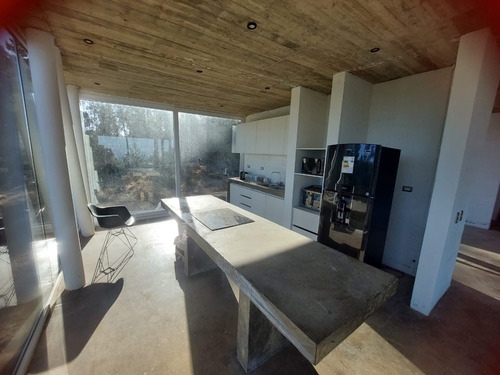 Vende Dueña - Vista Al Mar - Condominio - Playa Privada