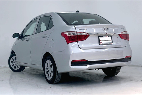 Imagen 11 de 15 de Hyundai Grand I10 Coupe 4 Pts Gl, Tm5, R-14