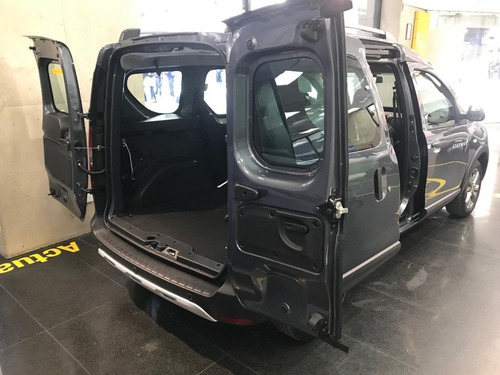 Imagen 15 de 17 de Renault Kangoo Zen 1.6 (ca)