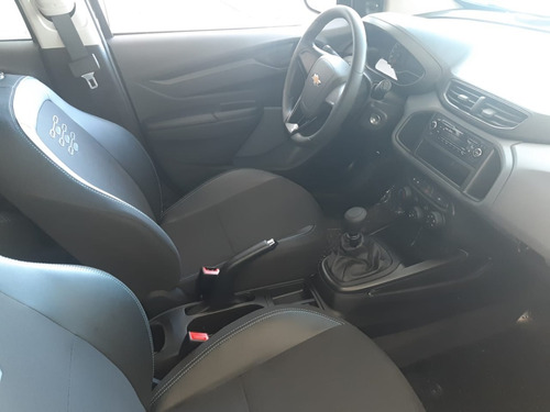 Imagen 3 de 25 de Chevrolet Onix Joy Black 0km#7