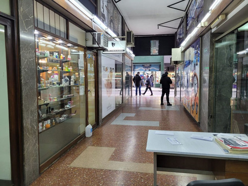 Venta Fondo De Comercio Maquillaje San Nicolas