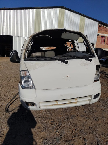 Imagem 2 de 11 de Sucata Kia Bongo 2.7 Diesel 2010/2011