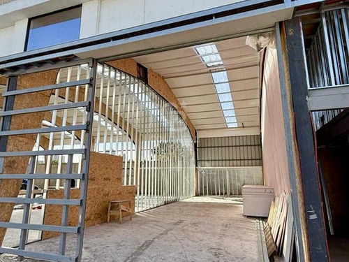 Oficina Con Bodegas Desde 140 Mts2, Seguridad Y Servicios