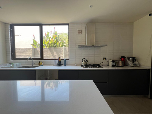 Aguas Claras, Hermosa Casa 3d 3b, Moderna, No Perimetral!