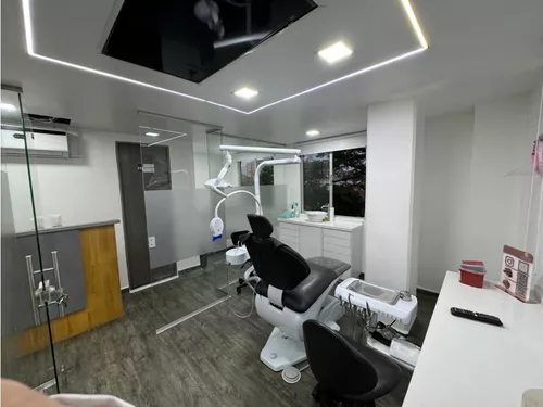Vendo Consultorio Odontologico Laureles Carrera 70