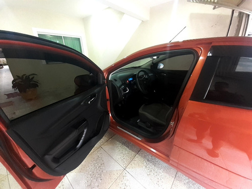 Chevrolet Onix 2013 1.0 Lt 5p