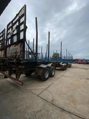 Carreta Tritrem Florestal Randon 2021