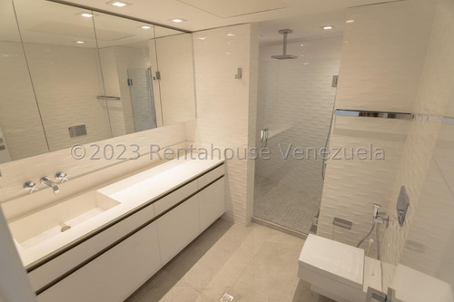 Imagen 25 de 30 de Ls Vende Apartamento Colinas De Valle Arriba