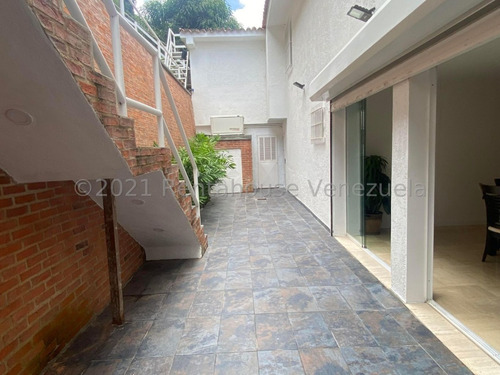 Imagen 16 de 30 de Espectacular Casa Totalmente Remodelada Los Naranjos Del Cafetal Anais 22-7139