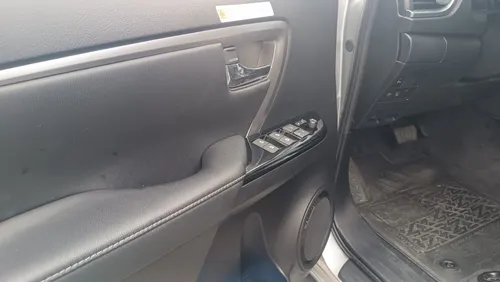 Toyota Fortuner Srv 2.4 Diesel 4x2 At 2023