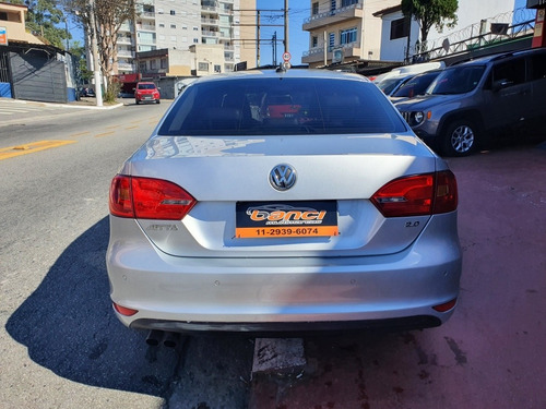 Imagem 3 de 11 de Volkswagen Jetta 2014 2.0 Comfortline Flex 4p Automática