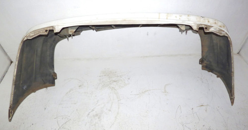 Parachoque Trasero Original Mazda Artis Sedan 1995 Al 2000 (Usado)
