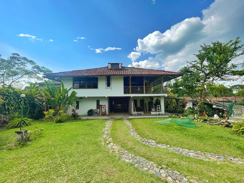 Finca A La Venta En Pueblo Tapado Cerca Al Parque Del Café 