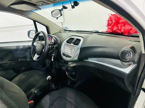 Chevrolet Beat 1.2 Sedán NB LTZ Mt
