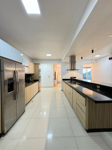 Lm En Venta Apartamento En El Parral Resd. Assad Garden. Trato Solo Con Clientes Directos Valencia Carabobo Venezuela
