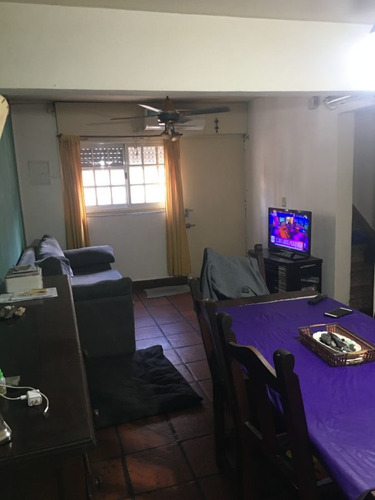 Ph En Venta De 3 Dormitorios En Lomas Del Mirador