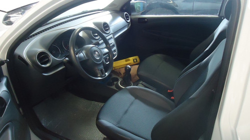 Imagem 9 de 12 de Vw Saveiro Cs 2014