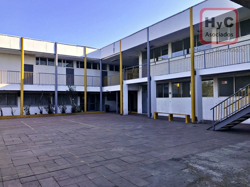 Edificio En Venta En La Comuna De Maipú, 10 Minutos Plaza De