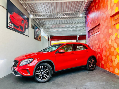 Mercedes-Benz Classe GLA 1.6 Advance Turbo Flex 5p