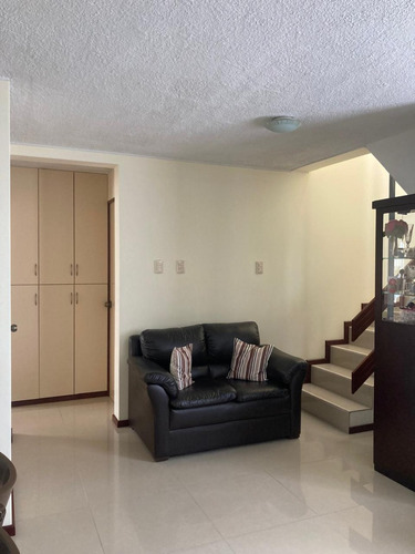Vendo Dúplex Con Terraza,balcón Y Cochera, En Zona Estratégica De San Miguel,(4 Dorm./3 Baños/zona De Parrillas)al Costado Del Parque Re