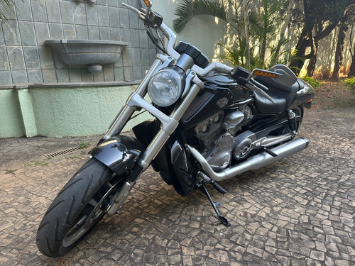 Harley Davidson V-rod Muscle  2014