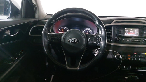Kia Sorento 2.4 Lx At