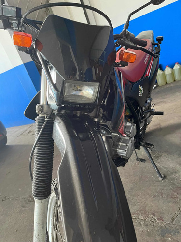 Imagen 14 de 22 de Honda Tornado 2017