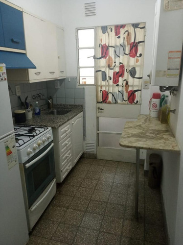 1 Dorm - 3 De Febrero 1715