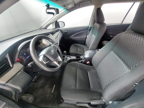 Toyota Innova 2.7 Sr 6at 8a