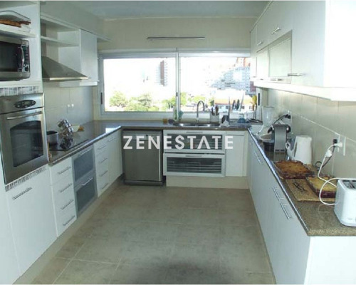 Apartamento En Mansa- Frente Al Mar