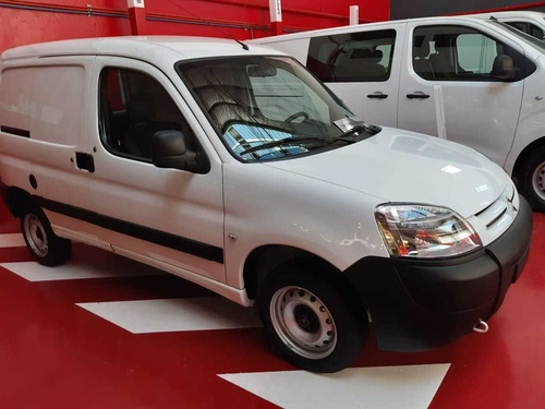 Imagen 8 de 15 de Citroen Berlingo 1.6 Furgón Hdi 0km - Plan Nacional